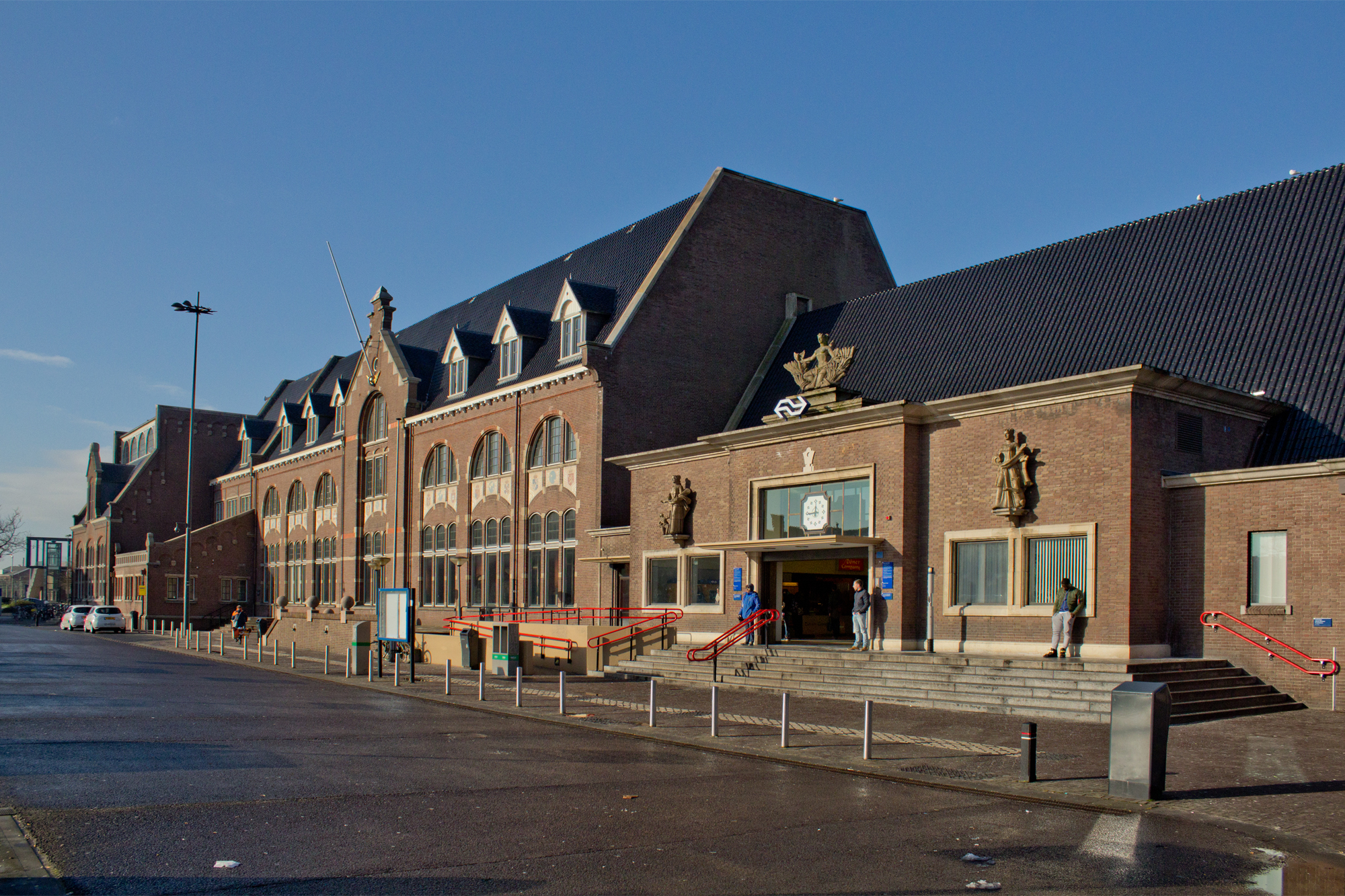 Station Roosendaal