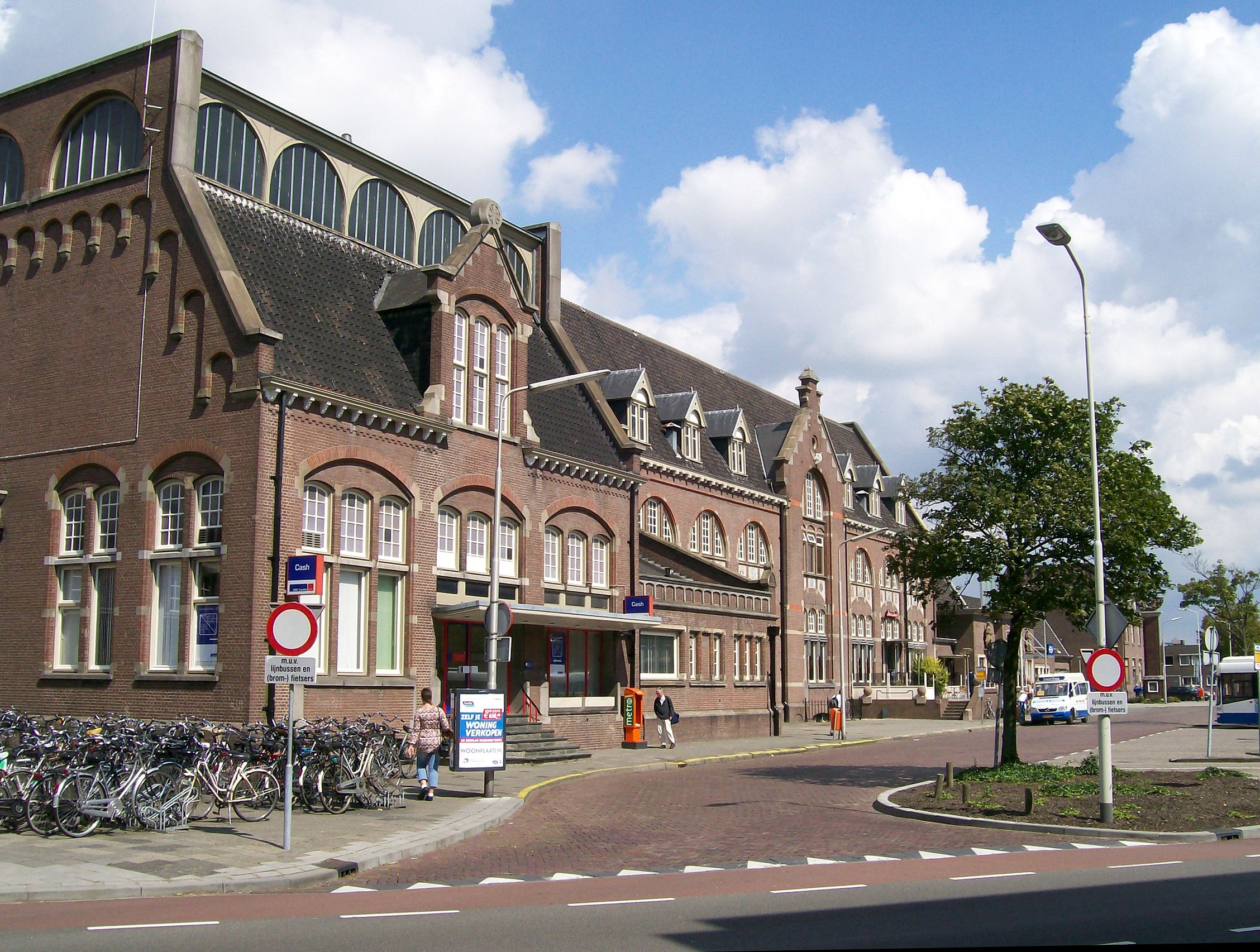 Station Roosendaal
